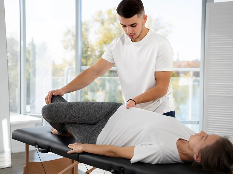 Towson Integrative Health treating hip pain in Towson
